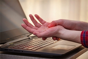Arthritis Awareness Month: How Hand and Wrist Arthritis Differs from Other Joint Arthritis