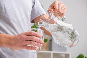 How Dehydration Impacts Joint and Tendon Health in the Hands